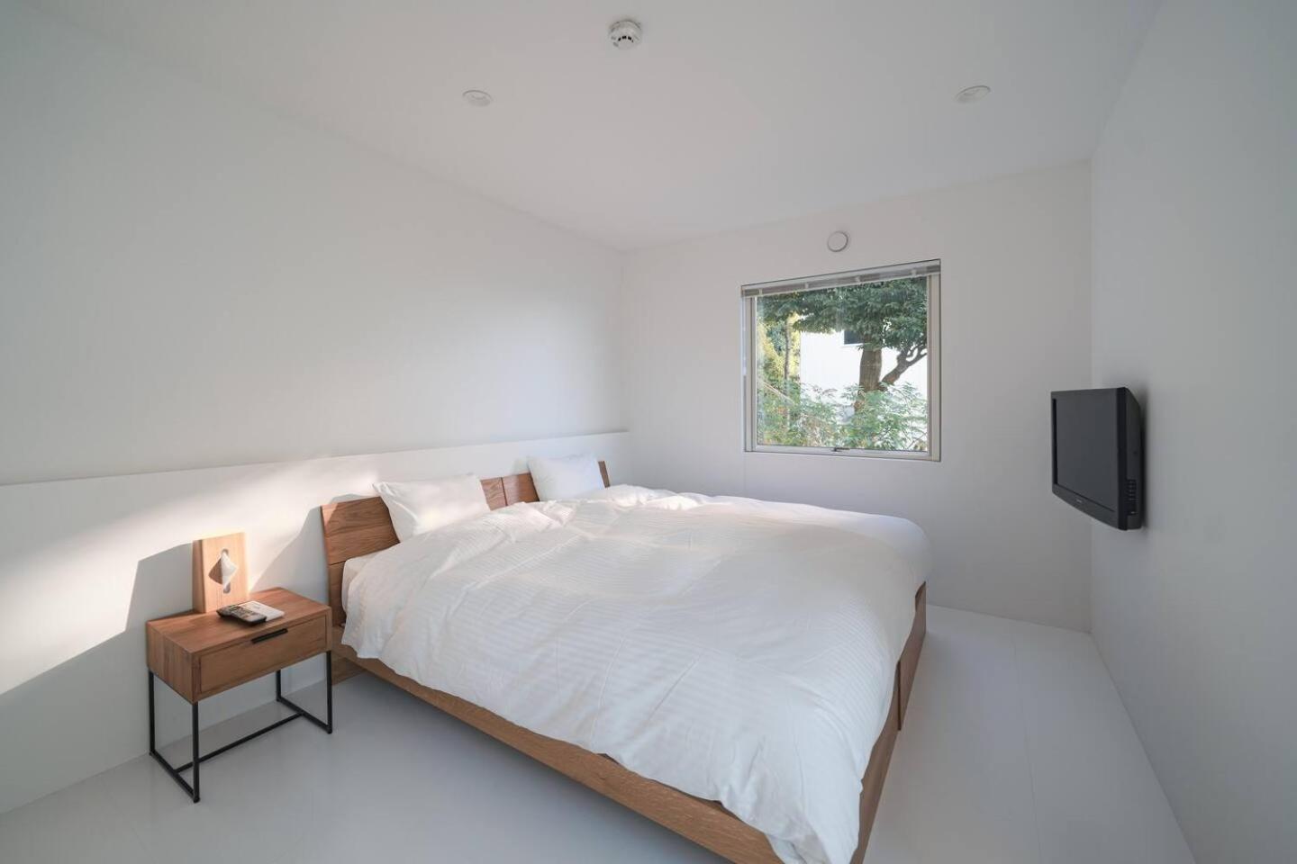 熱海市 White House Atamiヴィラ エクステリア 写真